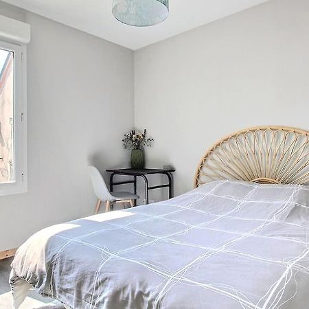 Appartement T2 Independant Au Coeur De La Ville Μπουρζ Εξωτερικό φωτογραφία
