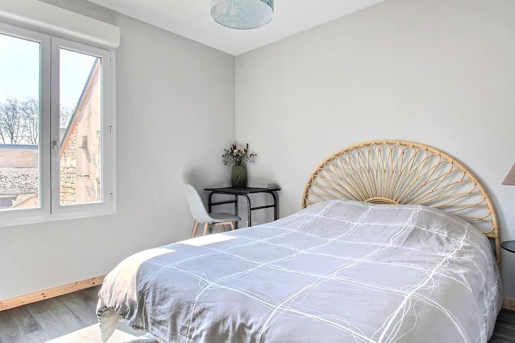 Appartement T2 Independant Au Coeur De La Ville Μπουρζ Εξωτερικό φωτογραφία